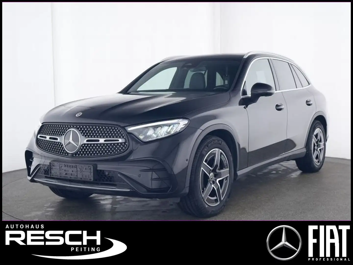 Mercedes-Benz GLC 200 4M AMG AHK Pano WinterP. Memory Totwink. Schwarz - 1