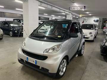 Cabrio 1.0 interni in PELLE