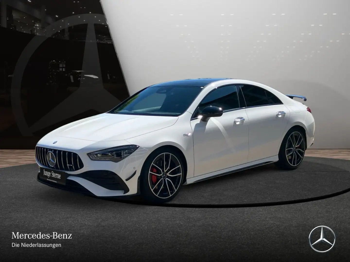 Mercedes-Benz CLA 35 AMG CLA 35 4M AMG+PANO+MULTIBEAM+BURMESTER+PERFSITZE Weiß - 2