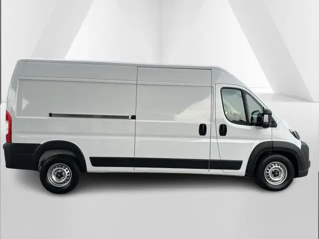 Fiat Ducato view 6