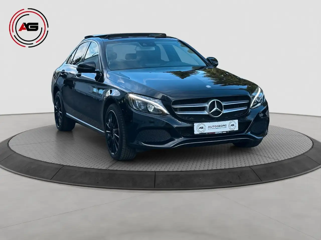 Mercedes-Benz C 200 Berline — photo 3 sur 36