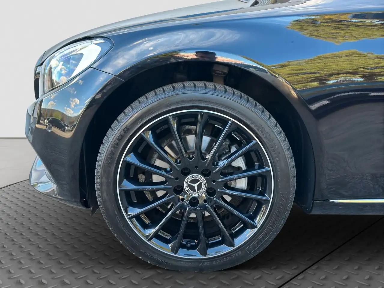Mercedes-Benz C 200 Berline — photo 35 sur 36