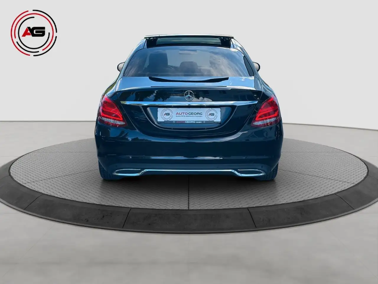 Mercedes-Benz C 200 Berline — photo 6 sur 36