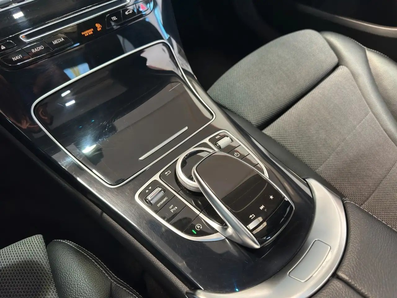 Mercedes-Benz C 200 Berline — photo 16 sur 36
