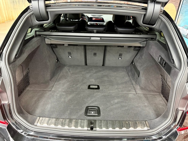 BMW 320 320iA Touring 2.0 184cv Auto M-SPORT — photo 7