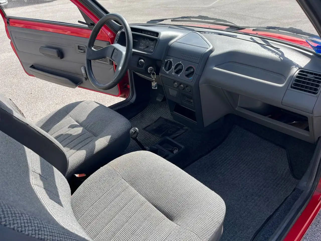 Peugeot 205 3p 954 XR, foto 7