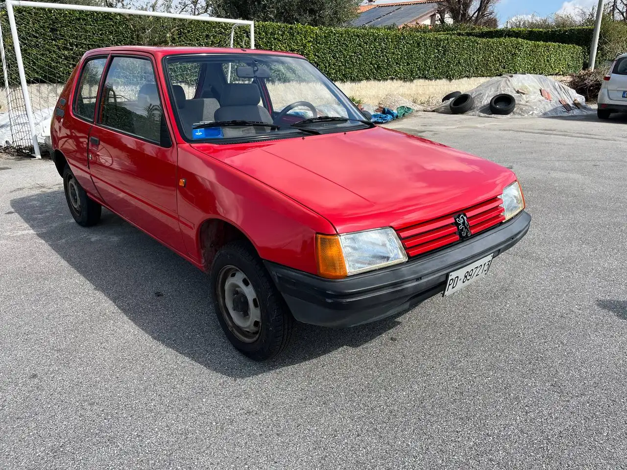 Peugeot 205 3p 954 XR, foto 1