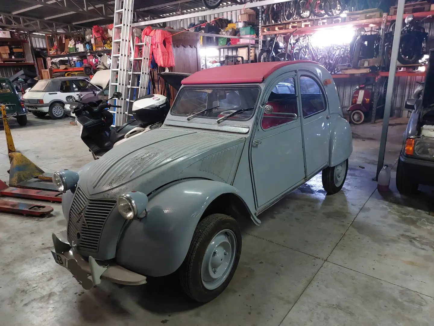 Citroen 2CV - 1