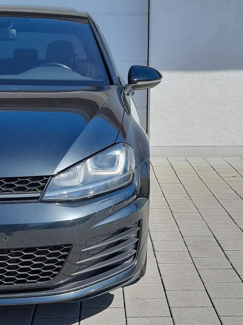 Volkswagen Golf VII Lim. GTD/Pano/Kam/StdH/AhK/Dynaudio Gris - 1