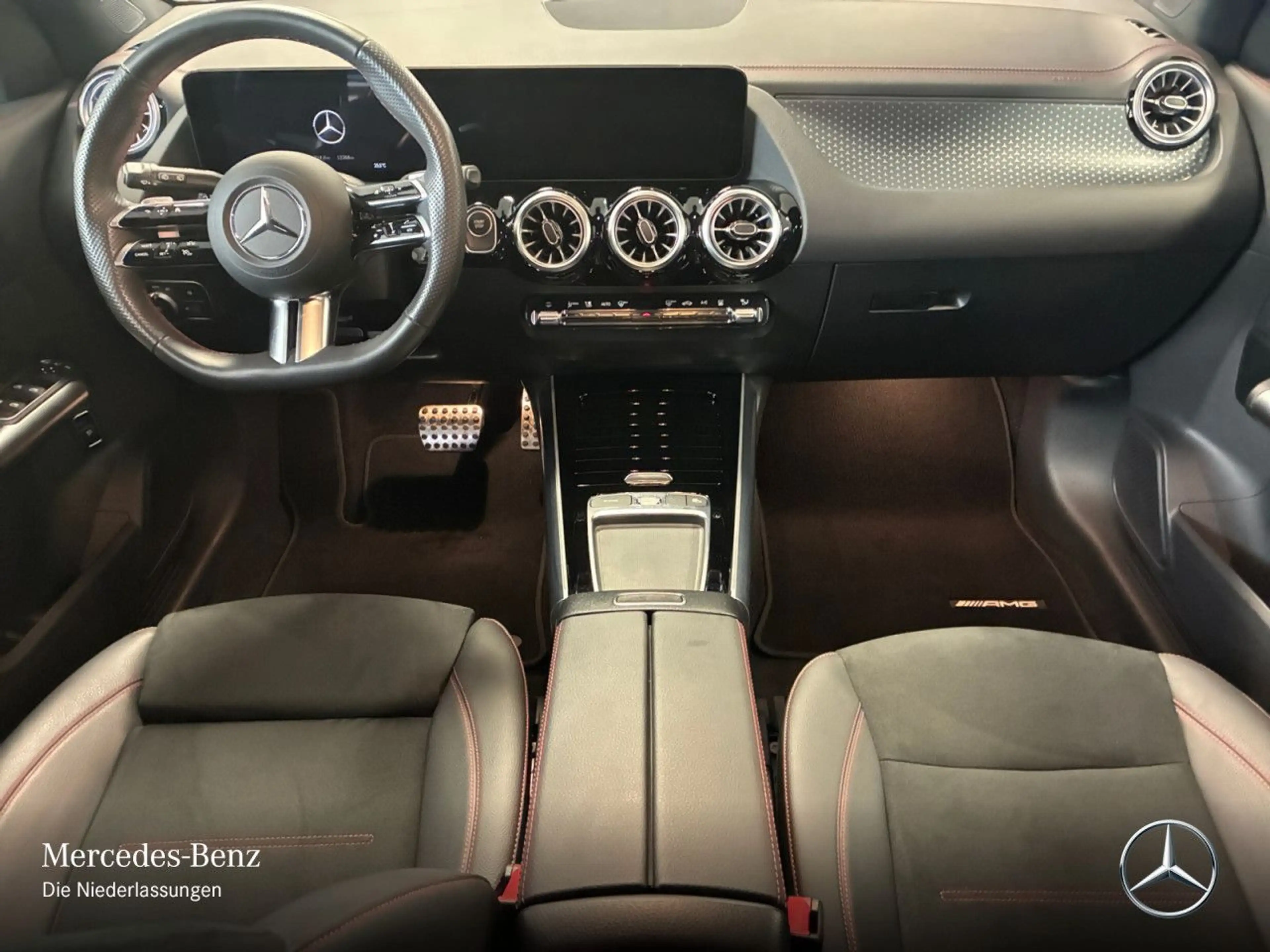 Mercedes-Benz EQA 350 4M AMG+NIGHT+ADVANCED+AHK+360+SPUR — photo 13