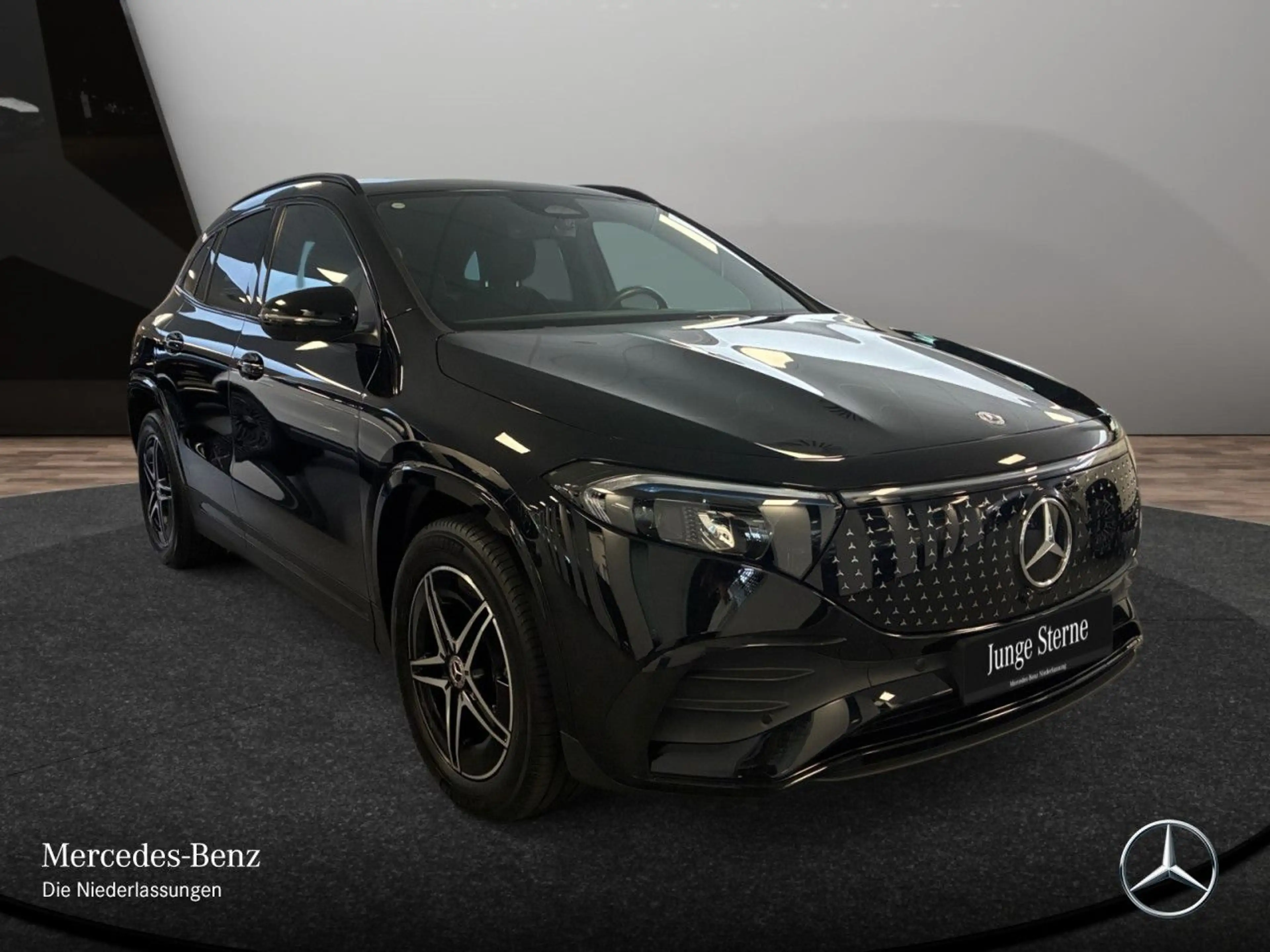 Mercedes-Benz EQA 350 4M AMG+NIGHT+ADVANCED+AHK+360+SPUR — photo 5