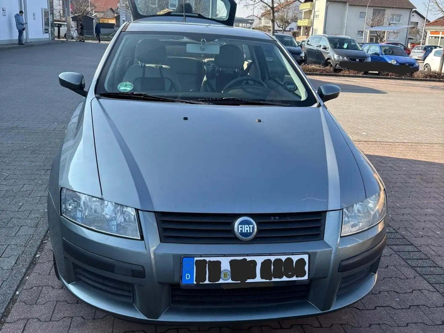 Fiat Stilo 1.4 16V Gris - 2
