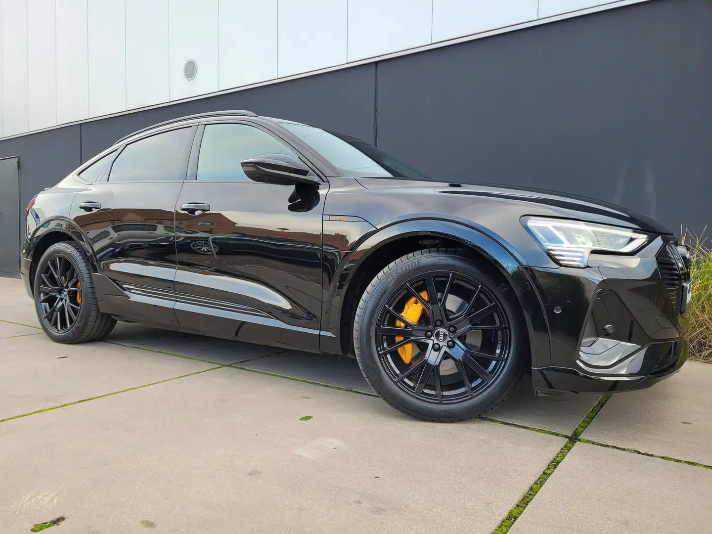Audi e-tron Sportback 55 quattro *S-LINE*RS-SPORTSTOELEN*PANO* Zwart - 1