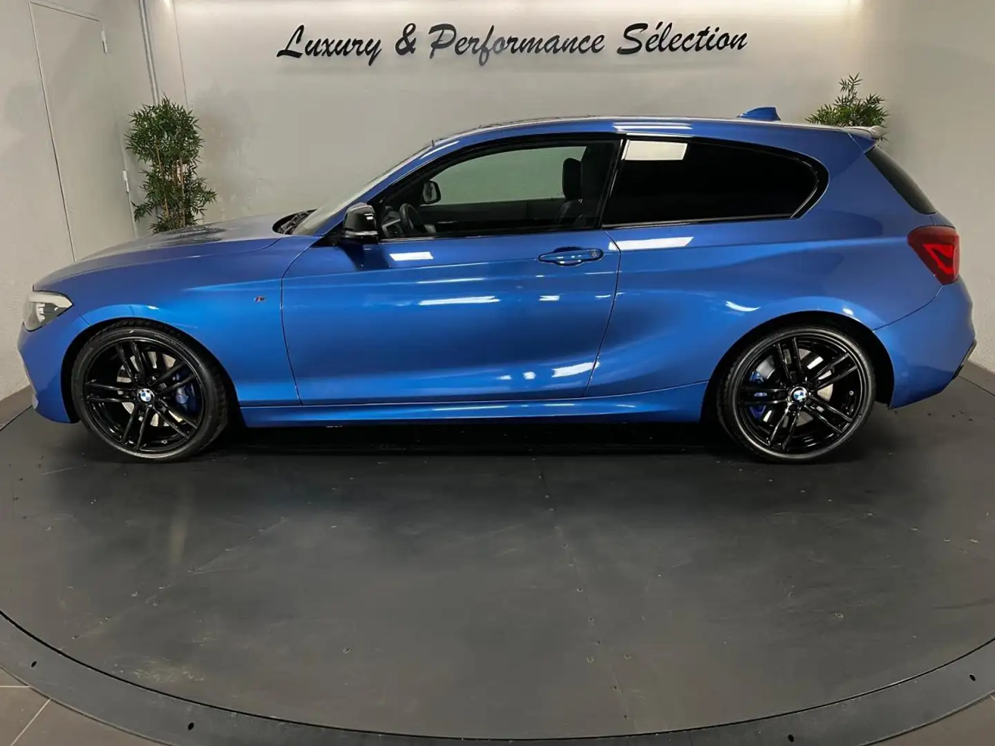 BMW 140 M140i - M 140i - 140i  xDrive - BVA - B58 - 340 CH - 6 Cylindres - 2019 - 54 000km Blau - 2