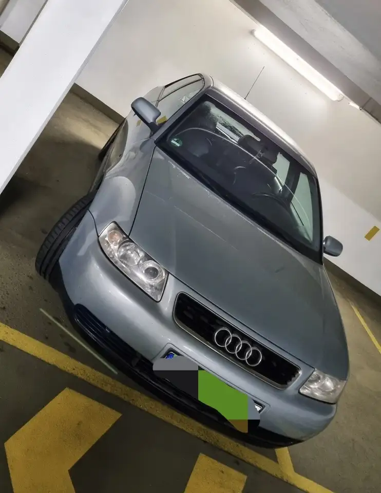Audi A3 1.6, foto 1