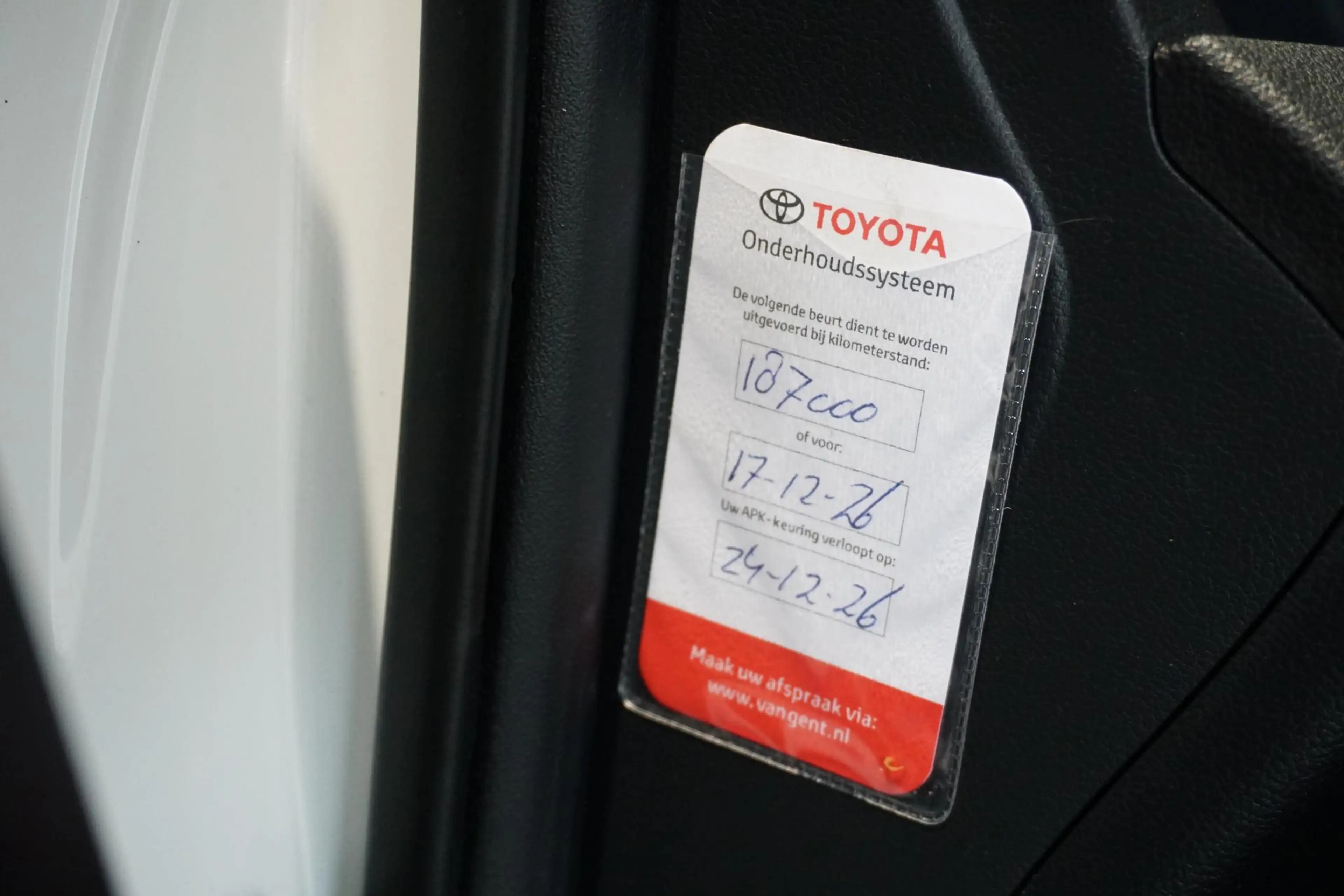 Toyota Verso-S 1.3 VVT-i Comfort *DEALER ONDERHOUDEN* + AIRCO — photo 12