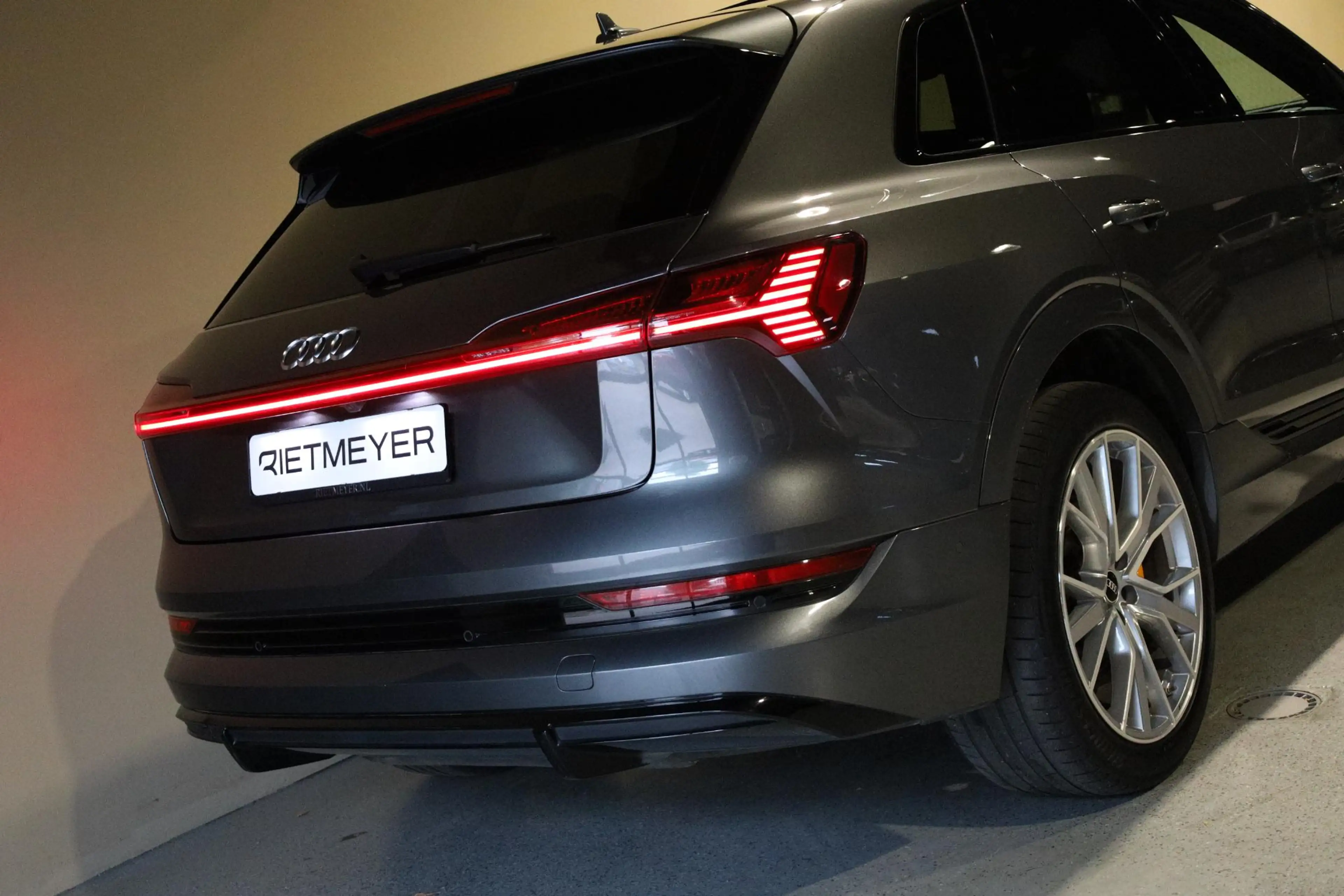 Audi e-tron 55 quattro S Line |Panorama dak |Head-Up |Stoelver — photo 22