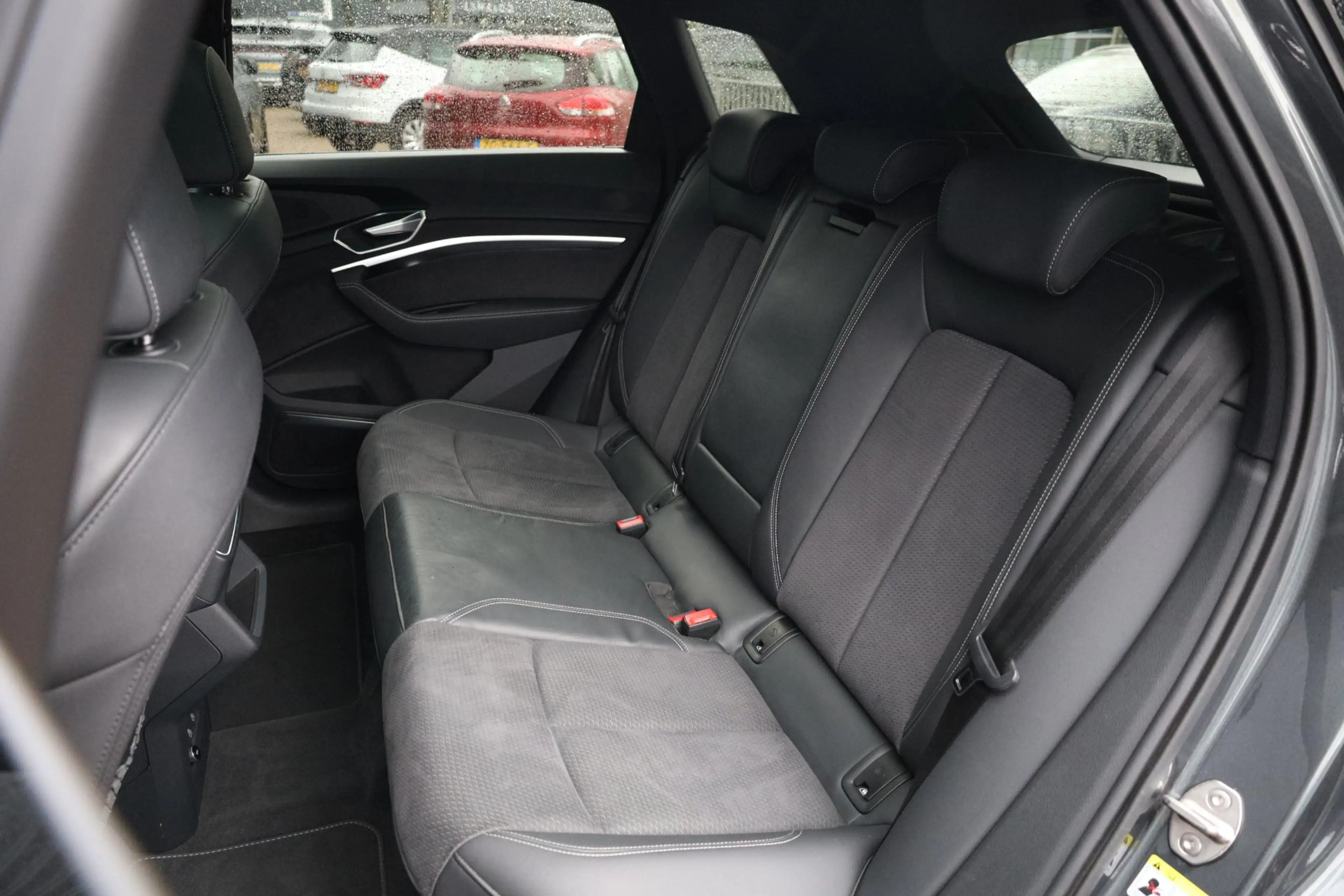 Audi e-tron 55 quattro S Line |Panorama dak |Head-Up |Stoelver — photo 19