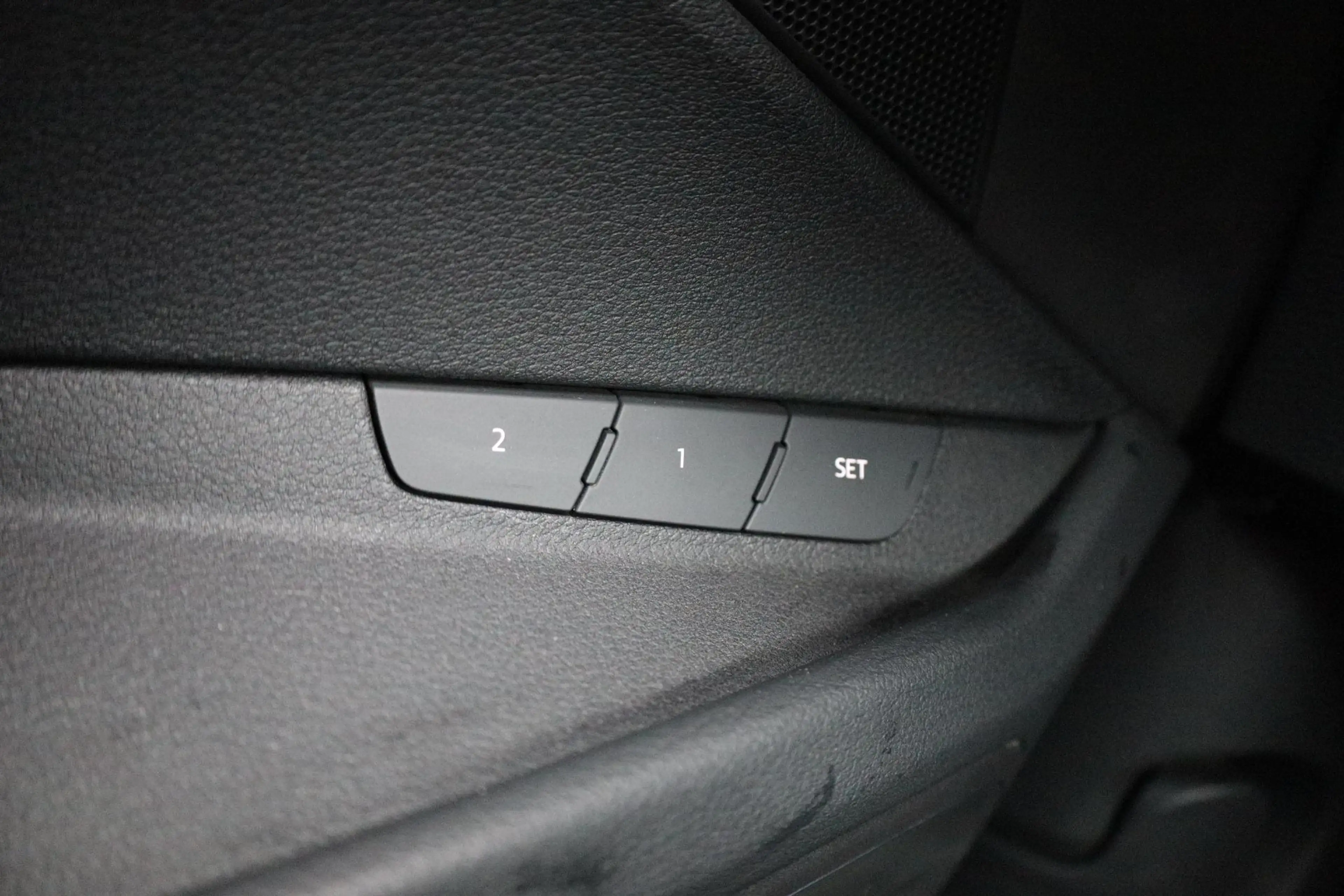 Audi e-tron 55 quattro S Line |Panorama dak |Head-Up |Stoelver — photo 33