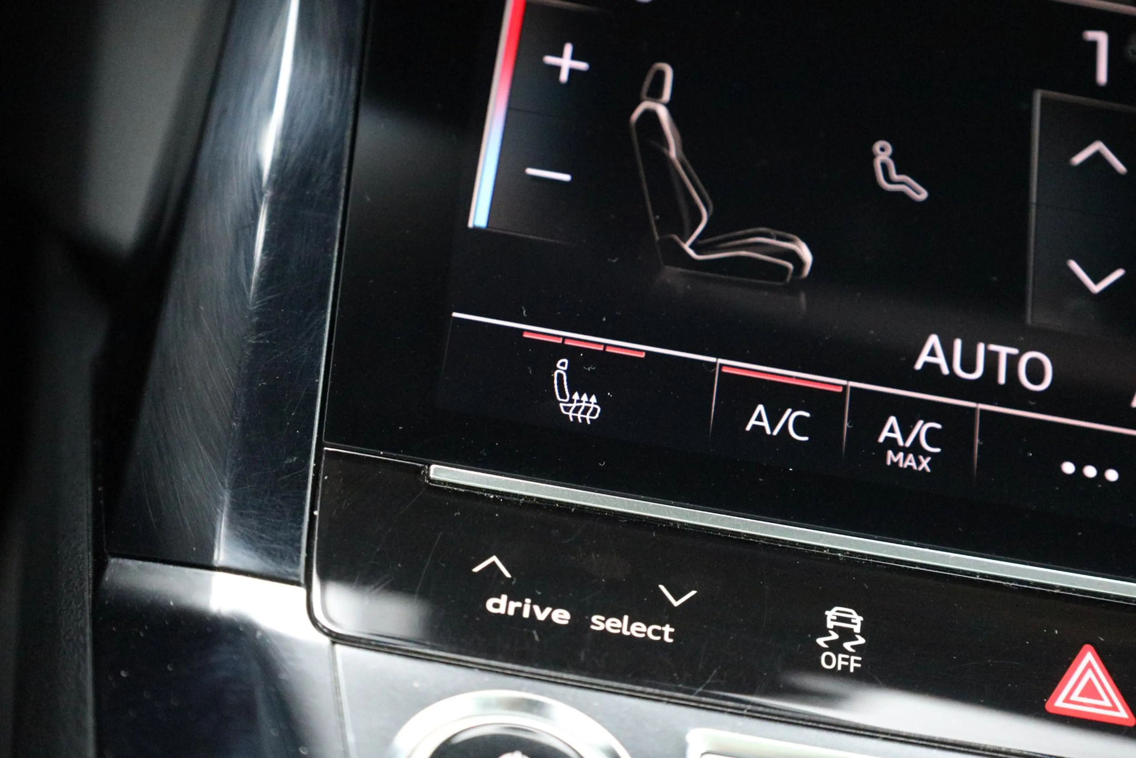 Audi e-tron 55 quattro S Line |Panorama dak |Head-Up |Stoelver — photo 29
