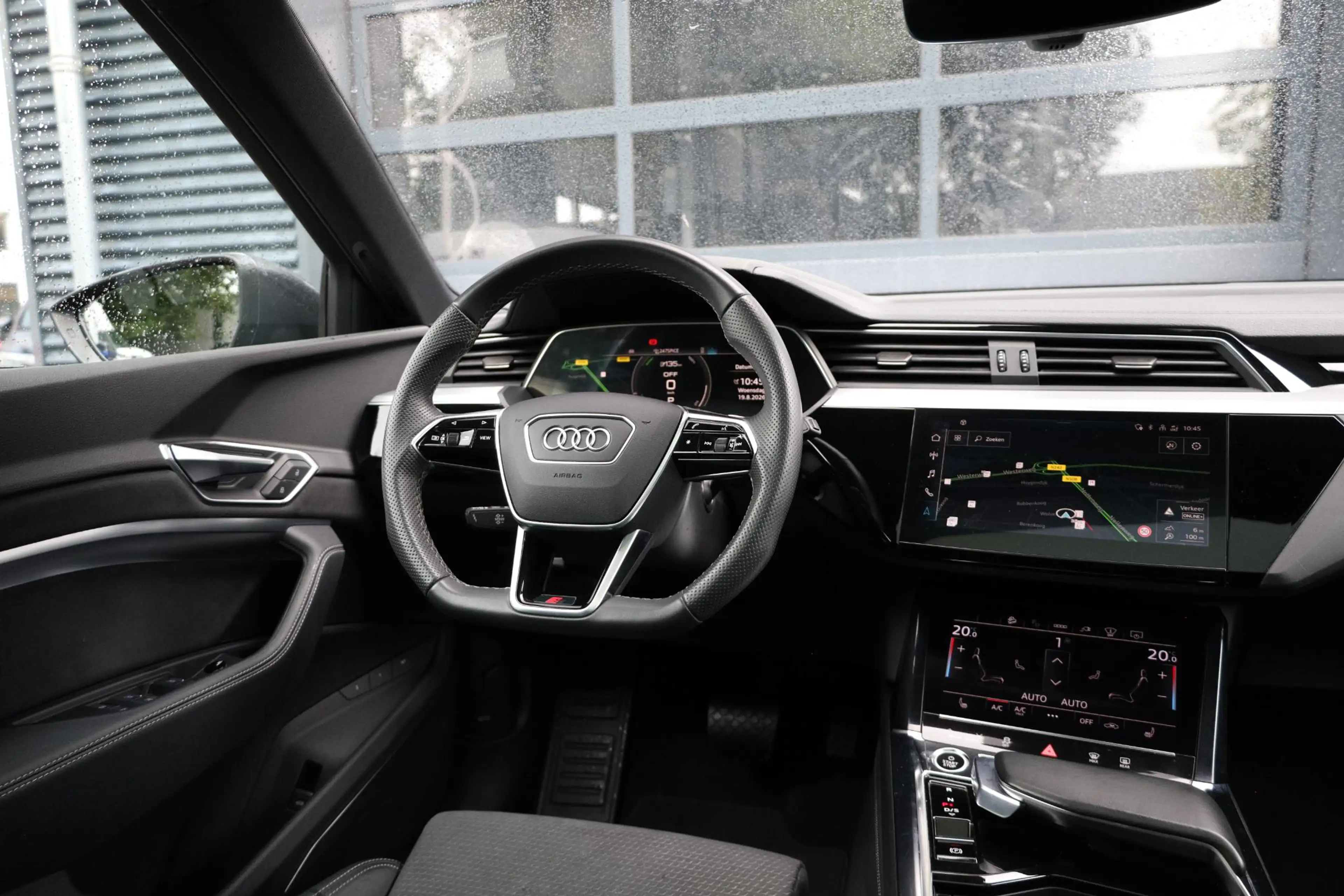 Audi e-tron 55 quattro S Line |Panorama dak |Head-Up |Stoelver — photo 16