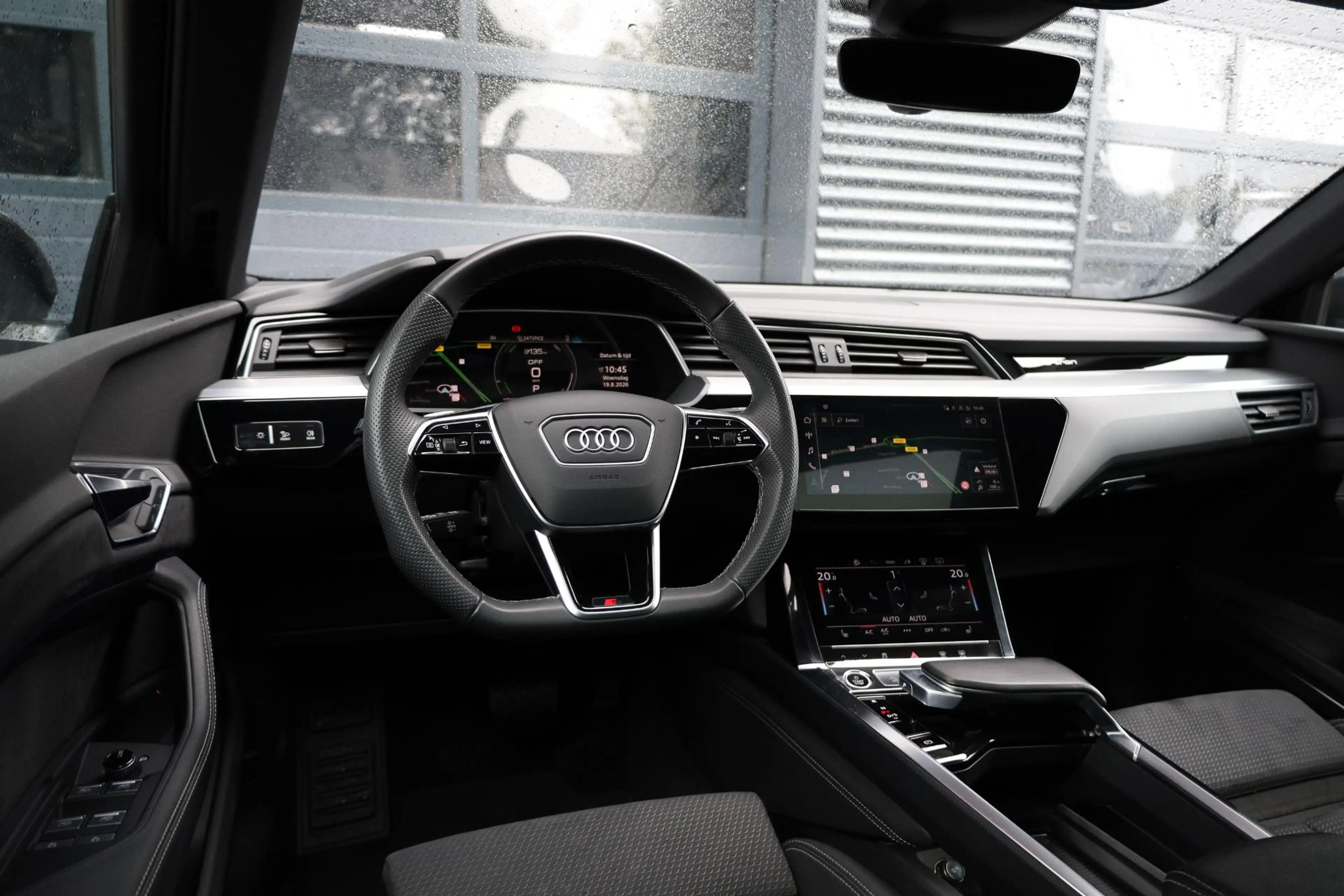 Audi e-tron 55 quattro S Line |Panorama dak |Head-Up |Stoelver — photo 4