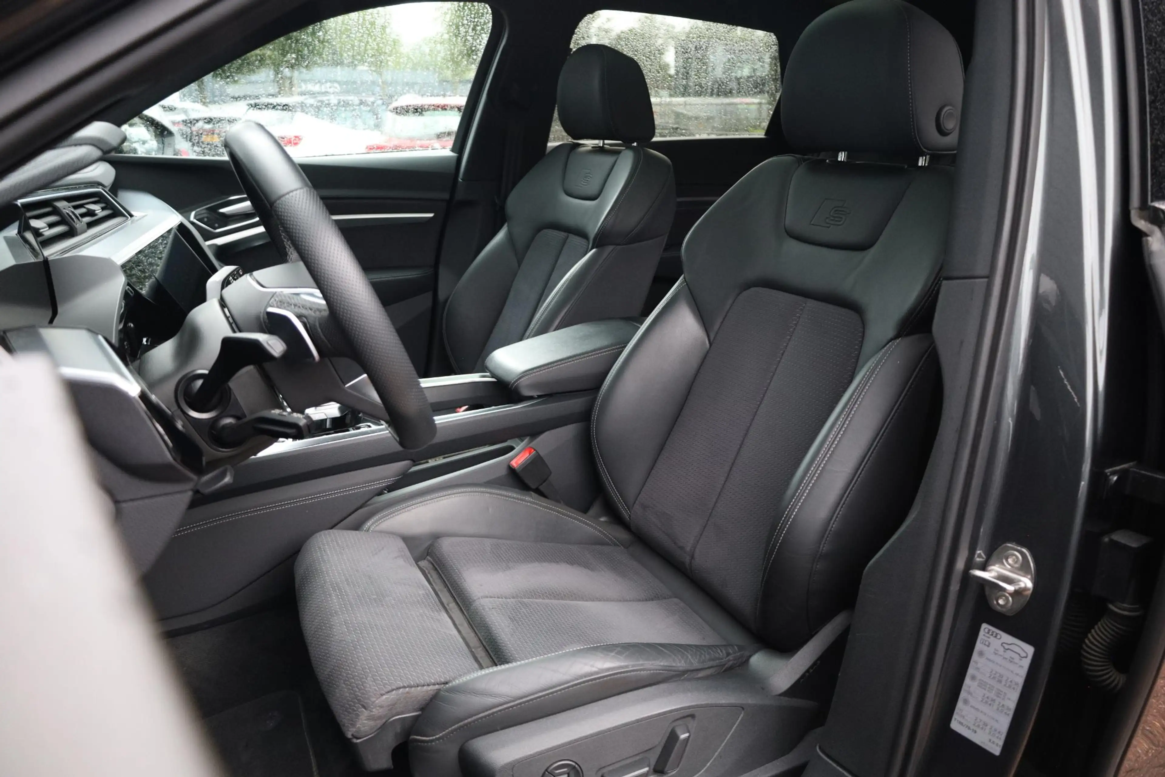 Audi e-tron 55 quattro S Line |Panorama dak |Head-Up |Stoelver — photo 17