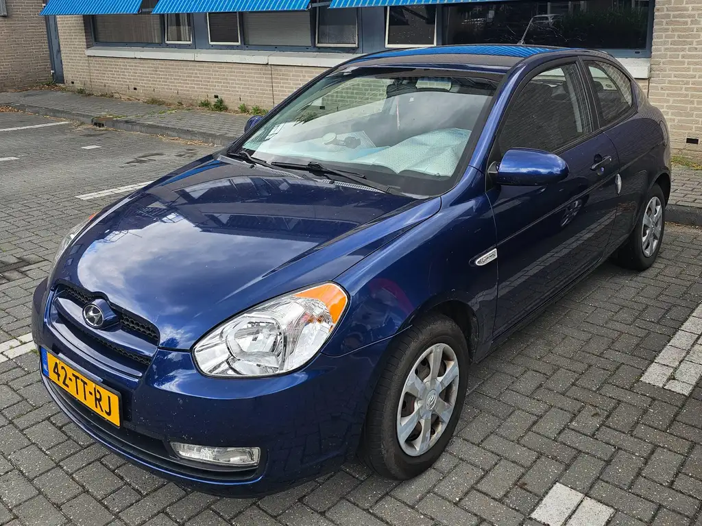 Hyundai ACCENT 2007 из Европы — купить под ключ