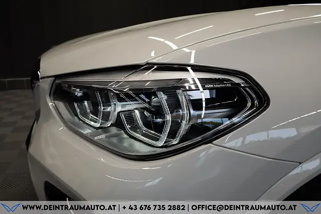 BMW X3 view 9