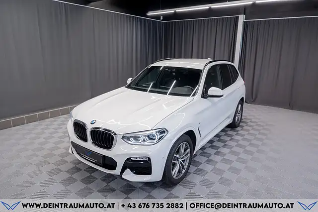 BMW X3 view 2