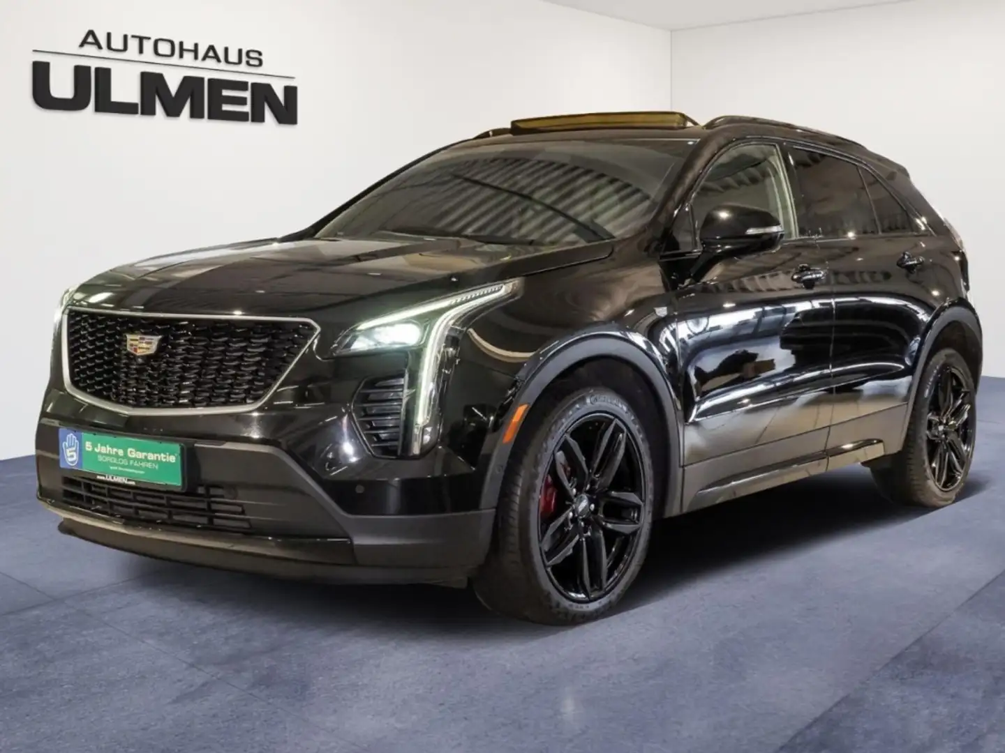 Cadillac XT4 350T Sport Voll-Leder Voll-LED Panorama AHK Navi K Schwarz - 2
