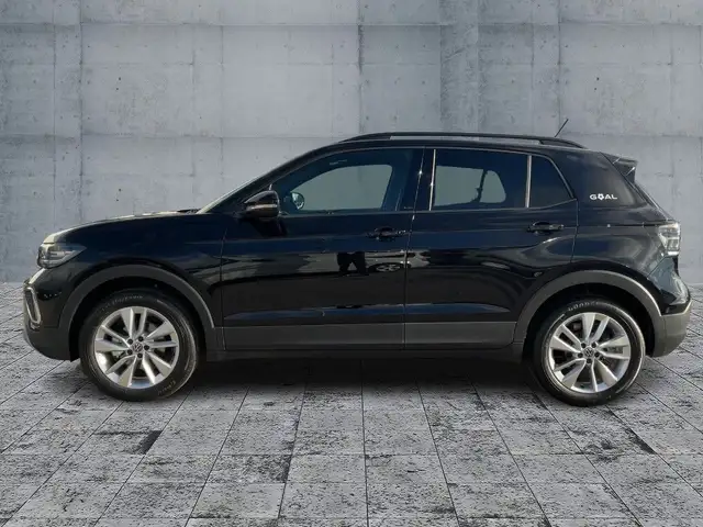 Volkswagen T-Cross view 4