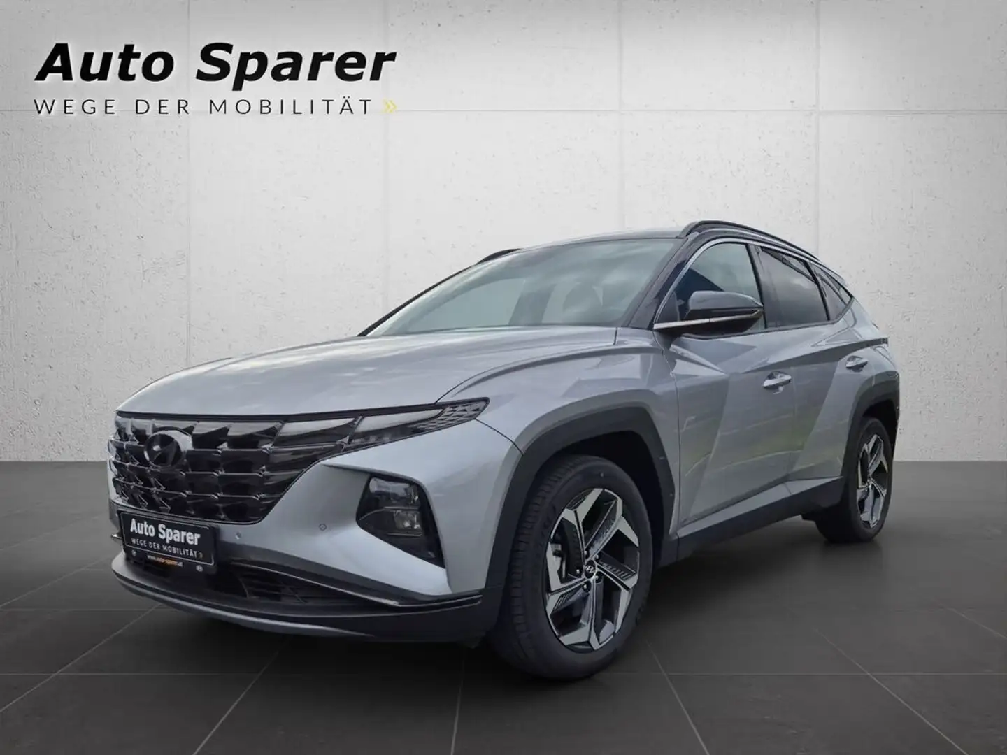 Hyundai TUCSON TUCSON NX4 Trend Line 1,6 T-GDi PHEV 4WD DCT Silber - 1