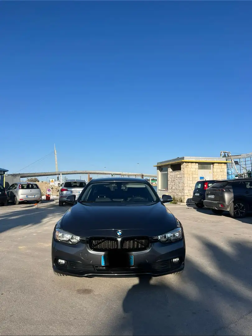 BMW 318 318tds Touring c/clima auto - 2