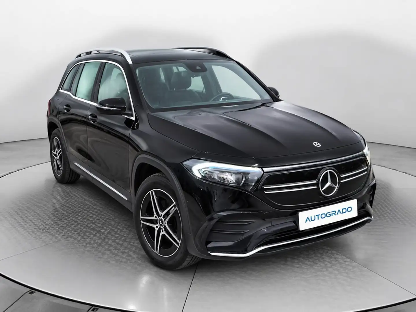 Mercedes-Benz EQB 300 4MATIC Negro - 2