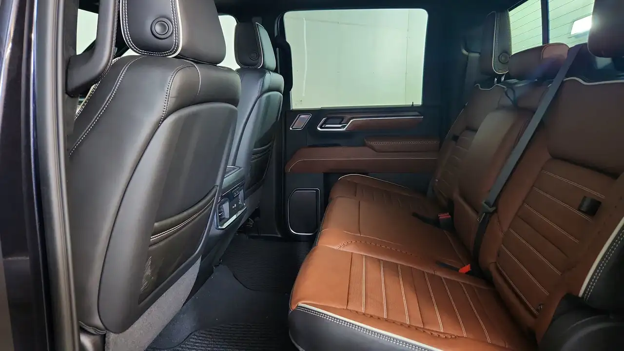 GMC Sierra 2500HD снимка GMC Sierra 2500HD