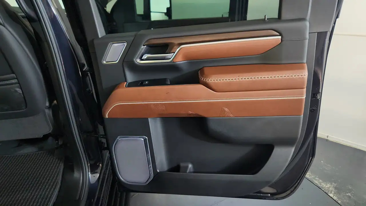 GMC Sierra 2500HD снимка GMC Sierra 2500HD