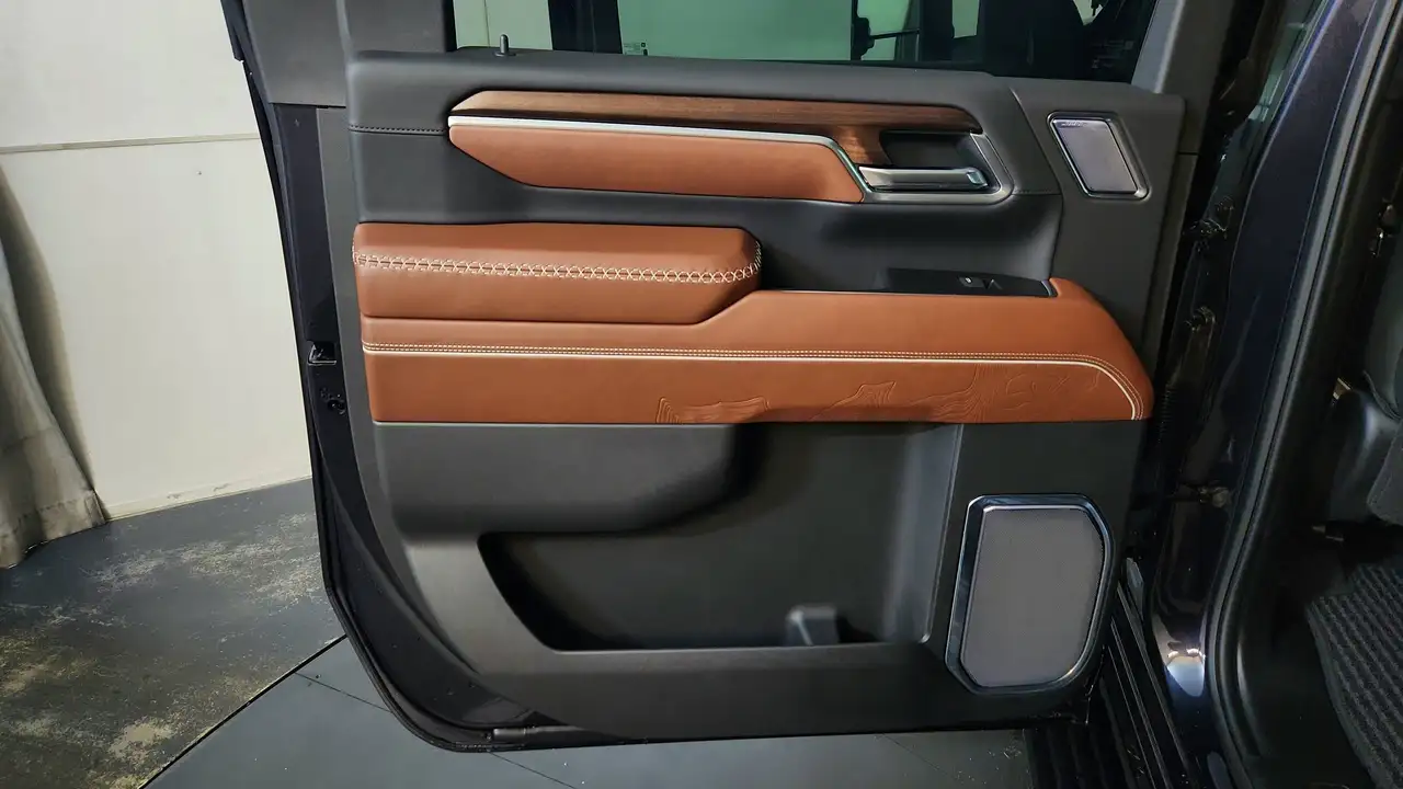 GMC Sierra 2500HD снимка GMC Sierra 2500HD