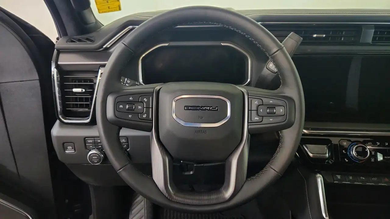 GMC Sierra 2500HD снимка GMC Sierra 2500HD