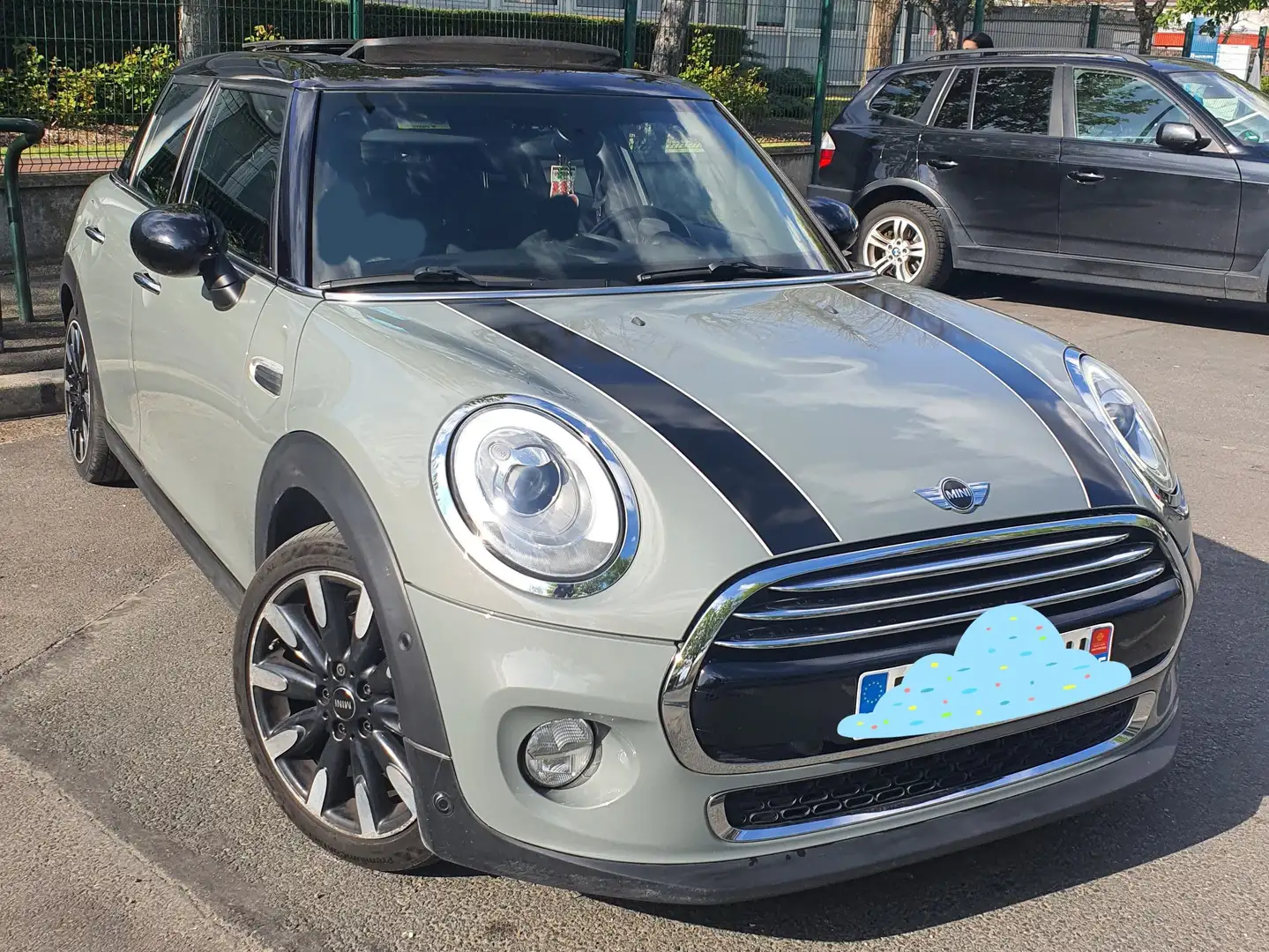 MINI Cooper D Hatch+5+Portes+116+ch+Pack+Red+Hot+Chili+A Gris - 1