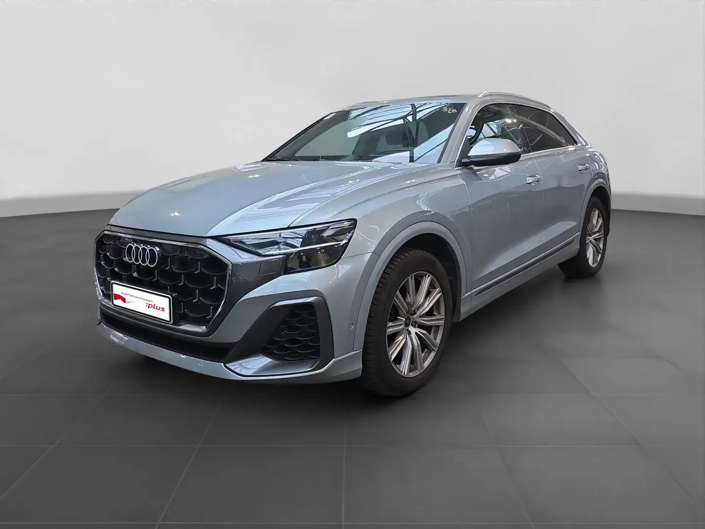 Audi Q8 55 TFSI Q S LINE UPE114 LM21 PANO AHK HuD LUF Silber - 2