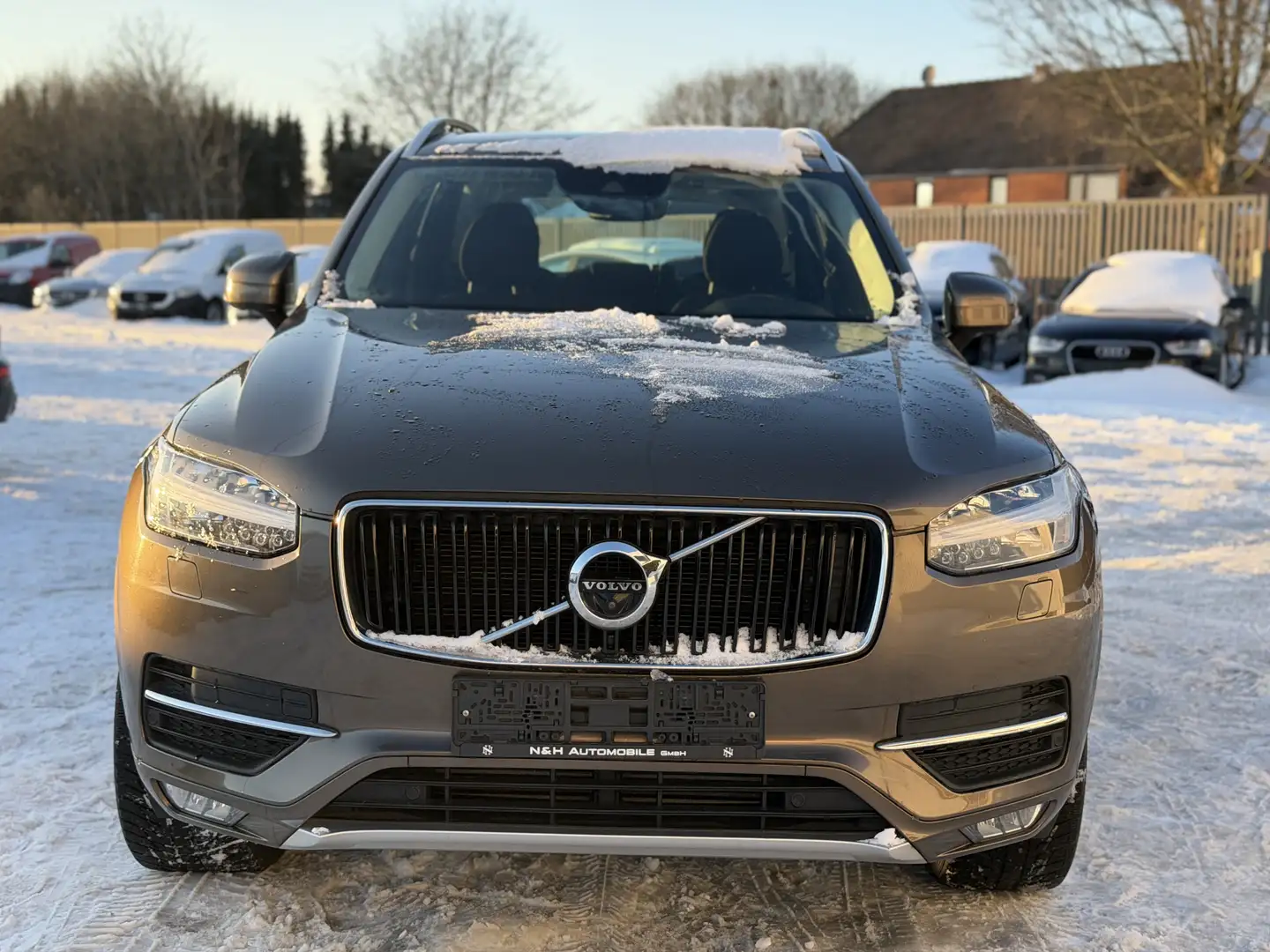Volvo XC90 Momentum AWD LED Kamera Assistenz 7 Sitze - 2