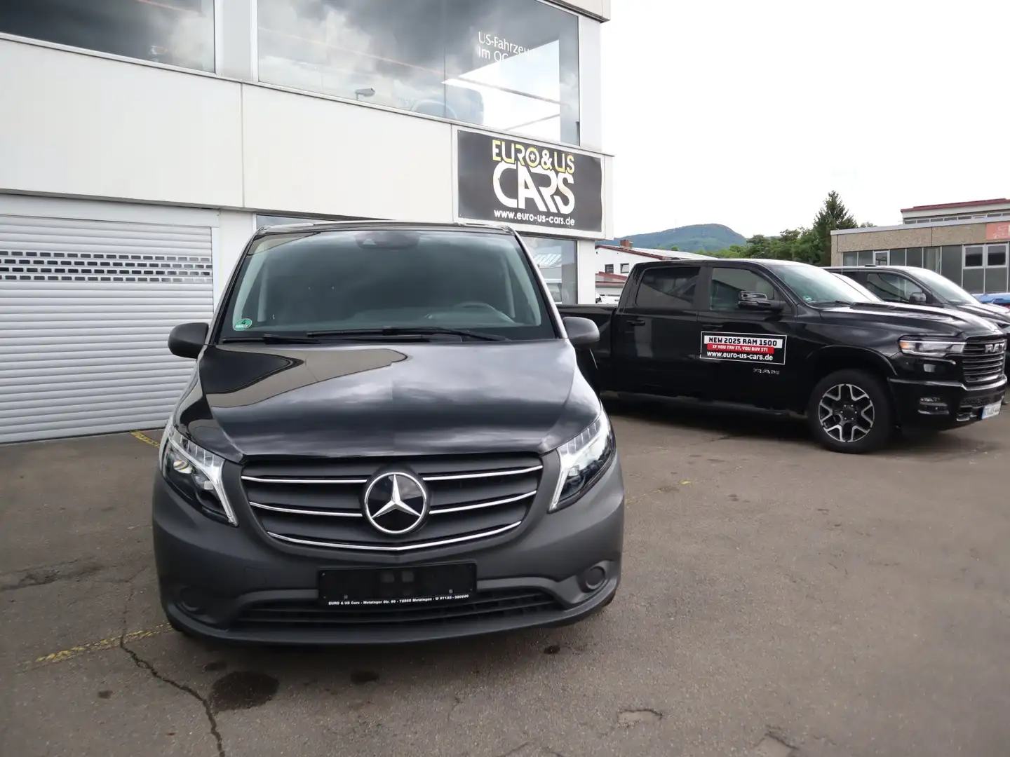 Mercedes-Benz Vito Kasten 119 CDI Pro Autom. extra lang 360,84€ 119 C Negro - 1