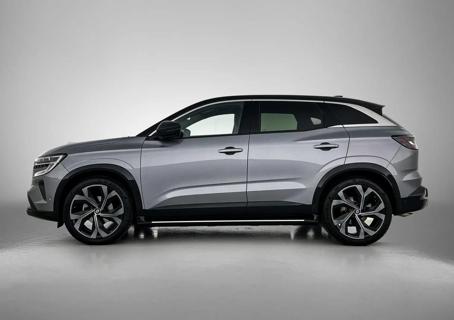Renault Austral 1.2 mild hybrid advanced 130 techno Grijs - 2