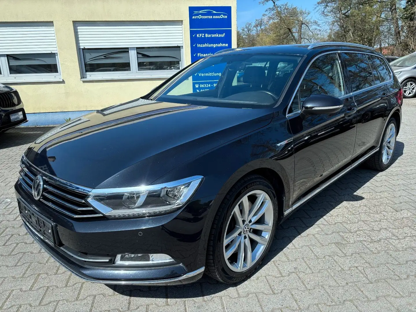Volkswagen Passat Variant R-Line 4M Individual / Exclusive Schwarz - 1