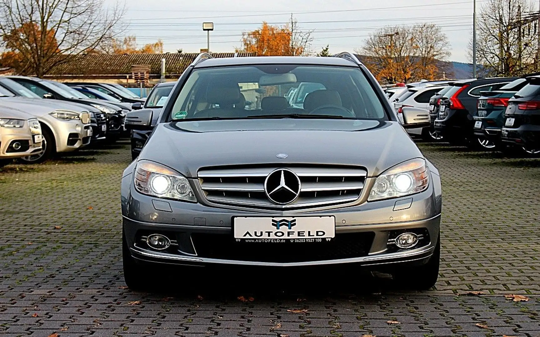 Mercedes-Benz C 200 CDI T AVANTGARDE/VOLLSHEFT/PDC/SHZ/TEMP/BT Šedá - 2