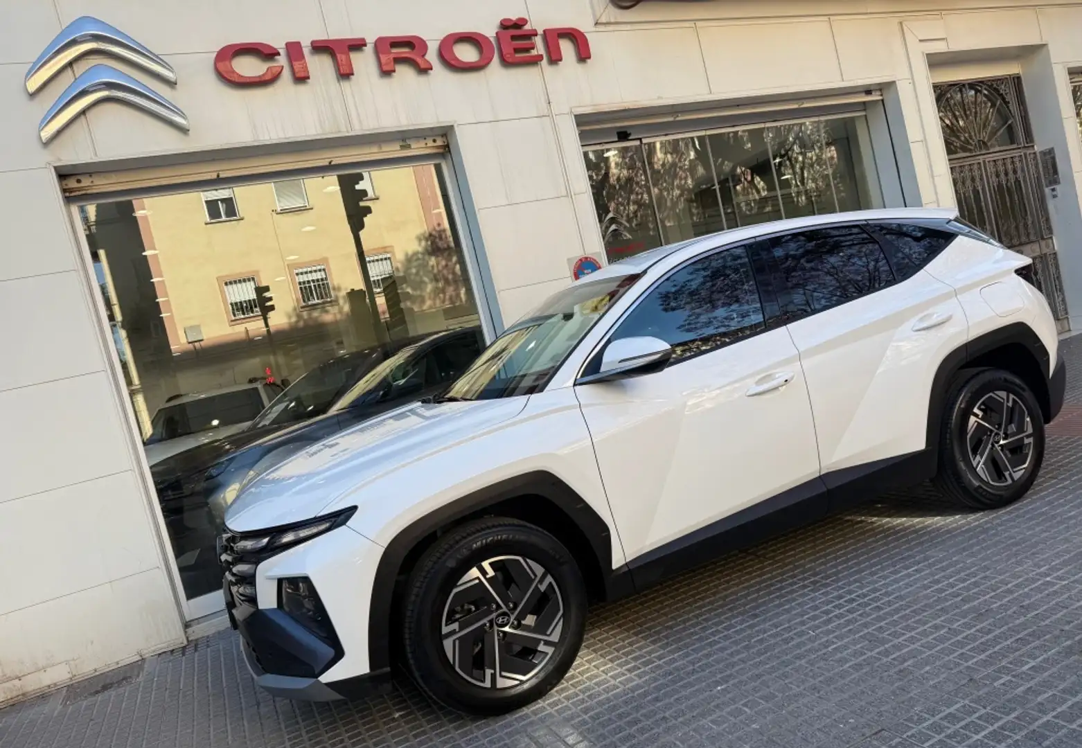 Hyundai TUCSON 1.6 T Klass Blanco - 2