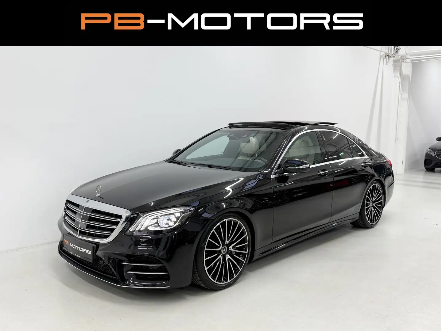 Mercedes-Benz S 350 d 4Matic AMG-Line 21" Panorama 360° Fahrassit Schwarz - 1