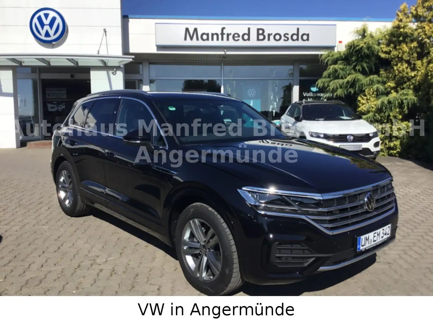 Volkswagen Touareg R-Line AHZ GAR MATRIX LUFT WR LEDER 32% Schwarz - 1