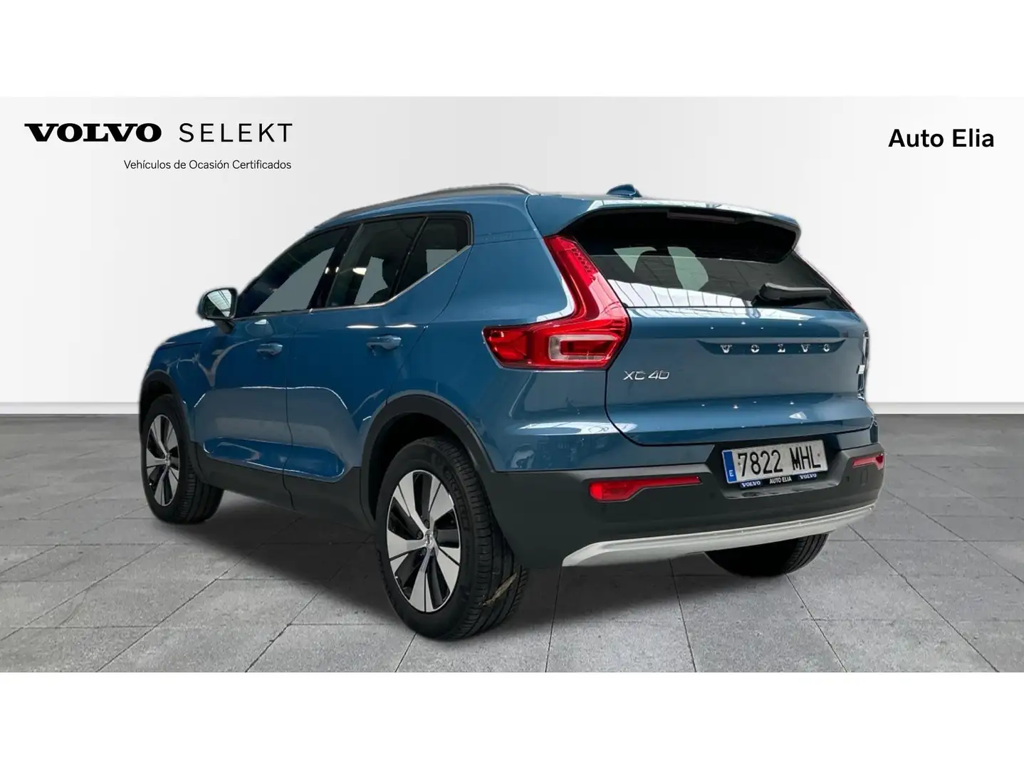 Volvo XC40 T4 Recharge Core Aut. Blu/Azzurro - 2